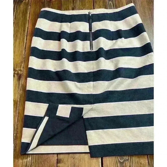ANN TAYLOR LOFT Black Beige Striped Pencil Skirt Flat Front Size 6 - Picture 6 of 9